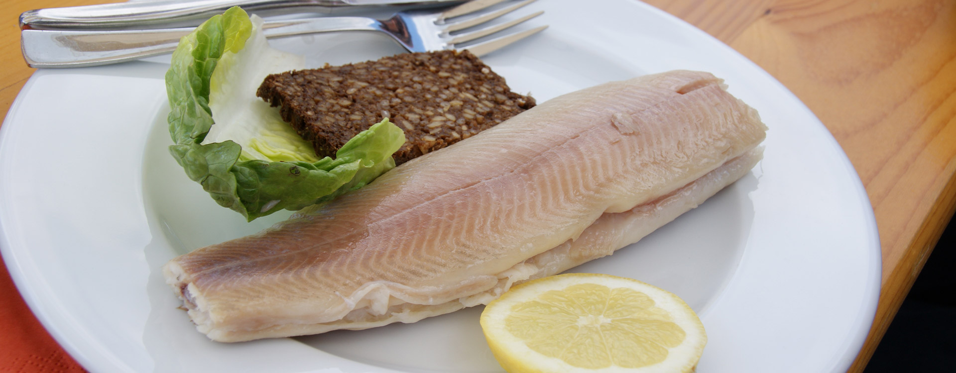 AG Räuchern, Frische Rauchforellen